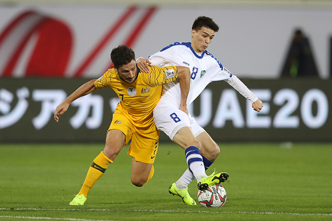 Australia 0-0 (pen 4-2) Uzbekistan: Thắng lu&acirc;n lưu, Australia nhọc nhằn v&agrave;o tứ kết.