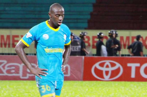 Chuyển nhượng V.League 21/1: B. Bình Dương chiêu mộ ‘sát thủ’ người Pháp