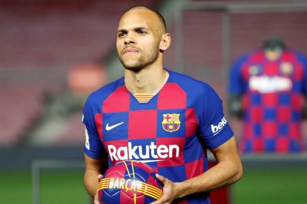 Tân binh Braithwaite ảo tưởng sức mạnh trong ngày ra mắt Barca