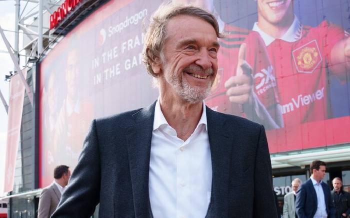 Sir Jim Ratcliffe chính thức sở hữu 27,7% cổ phần của MU