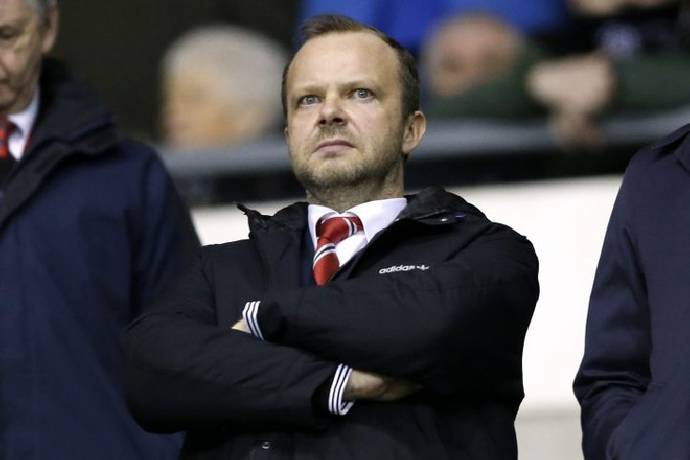Phó chủ tịch Ed Woodward từ chức, MU có thể bị rao bán