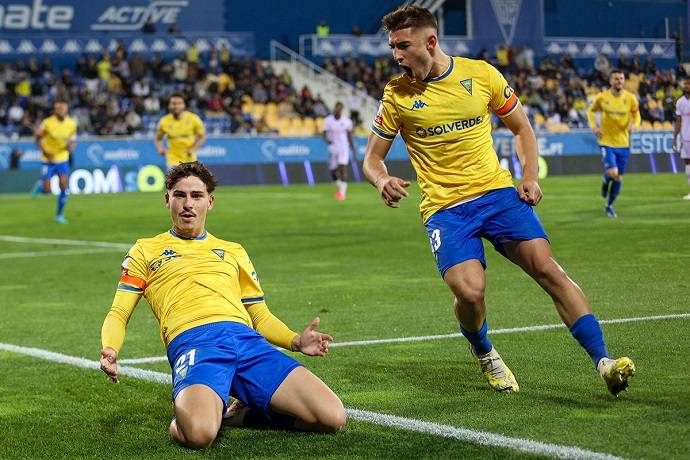 Nhận định, soi kèo G.D. Chaves với GD Estoril Praia, 21h30 ngày 21/4: Nỗ lực trụ hạng