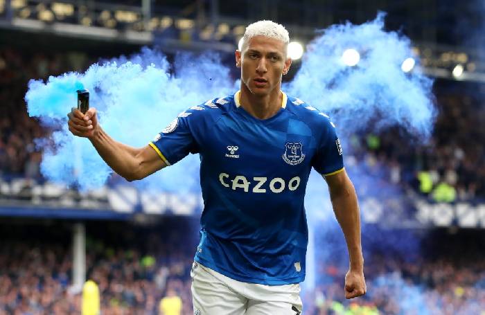 Richarlison nhắn huyền thoại Liverpool: 'Hãy rửa sạch miệng trước khi nói về Everton'