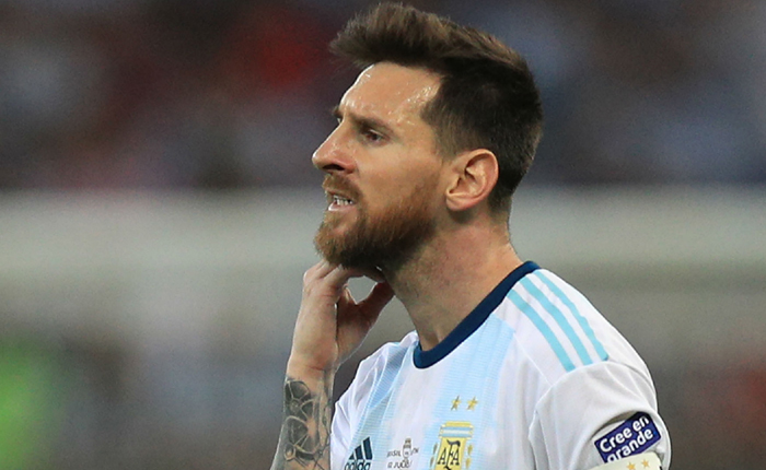Lionel Messi xin lỗi v&igrave; &lsquo;vạ miệng&rsquo; tại Copa America 2019