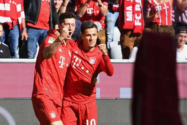 Bayern Munich 4-0 Cologne: Lewandowski v&agrave; Coutinho rực s&aacute;ng