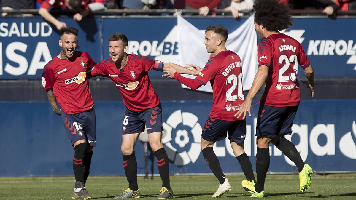 Nhận định Elche vs Osasuna, 02h00 ngày 23/4 (Hạng 2 Tây Ban Nha)