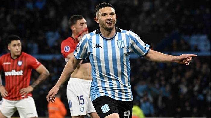 Nhận định, soi kèo Colo-Colo vs Racing Club, 07h30 ngày 23/4: Tạm chiếm ngôi đầu