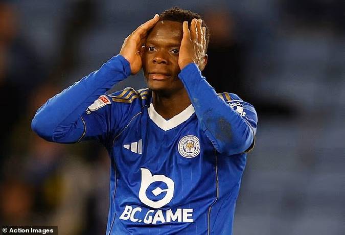 Leicester City xuống hạng 3 chỉ 10 năm sau khi vô địch giải Ngoại hạng Anh