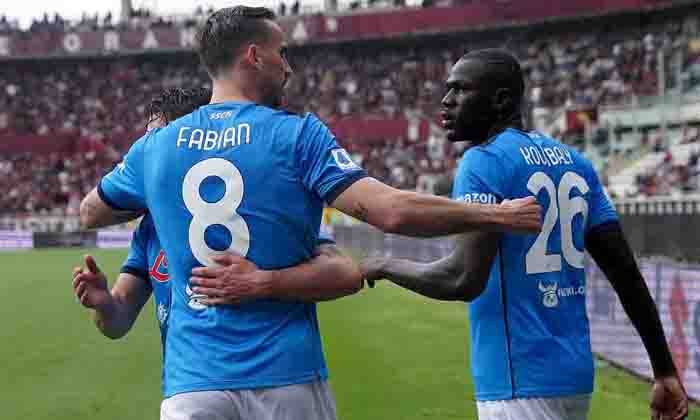 Soi kèo phạt góc Spezia vs Napoli, 17h30 ngày 22/5