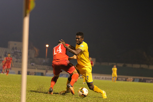 Nhận định SLNA vs TP.HCM, 17h00 ngày 23/6