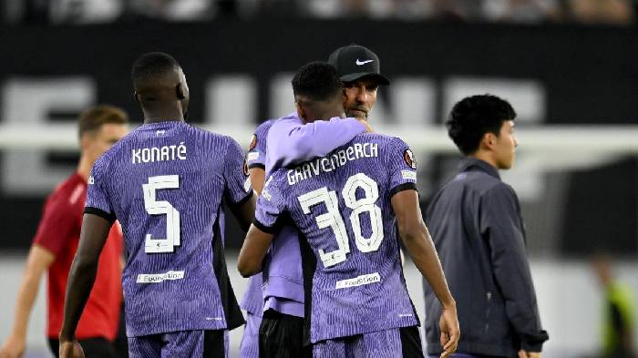 Gravenberch hé lộ 'thần chú' hiệu nghiệm tức thì của Klopp