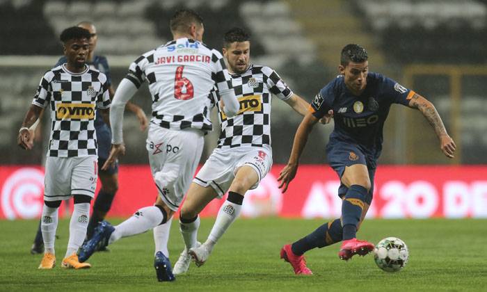 Soi kèo tài xỉu Guimaraes vs Boavista hôm nay, 2h30 ngày 24/10