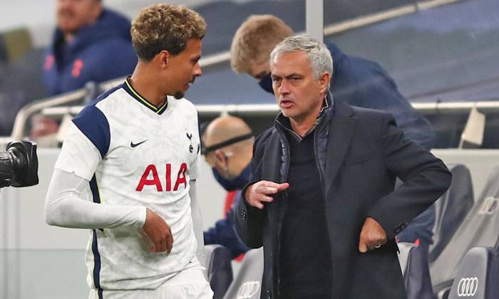 Jose Mourinho làm sáng tỏ tương lai của Dele Alli