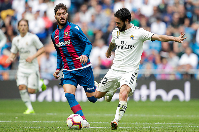 Dự đoán Levante vs Real Madrid (2h45 25/2) bởi Vicente del Bosque