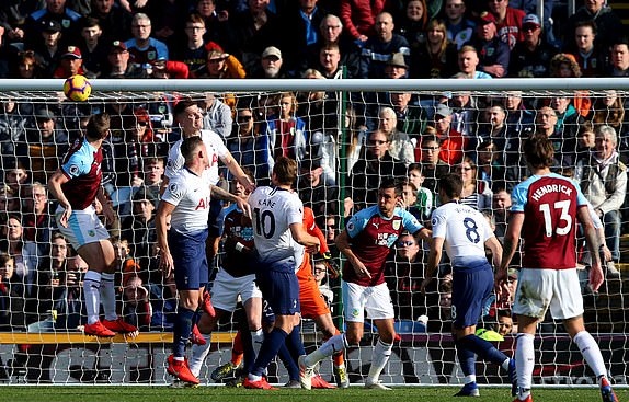 Video Burnley 2-1 Tottenham (Premier League, Ngoại hạng Anh vòng 27)