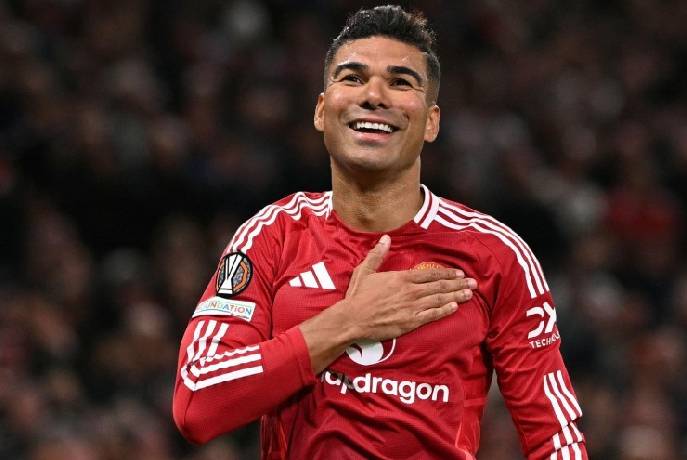 Lộ điểm đến của Casemiro sau khi rời MU