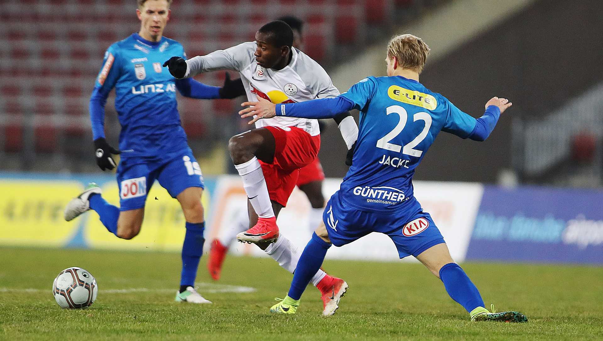 Nhận định bóng đá Liefering vs Blau Weiss Linz, 21h30 ngày 26/3