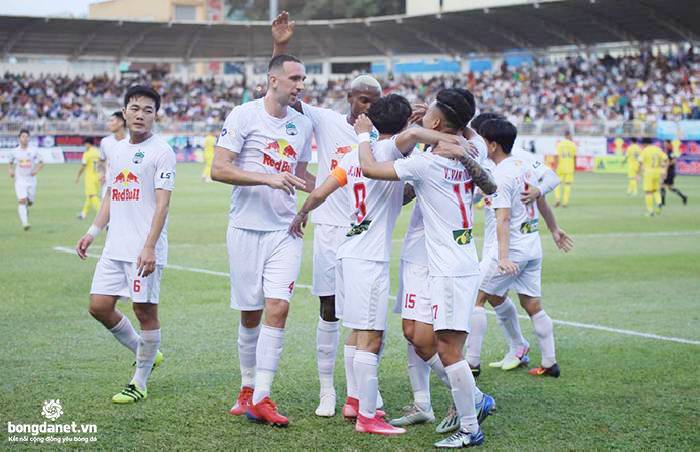 HLV An Giang: 'HAGL hiện tại không thể bị đánh bại'