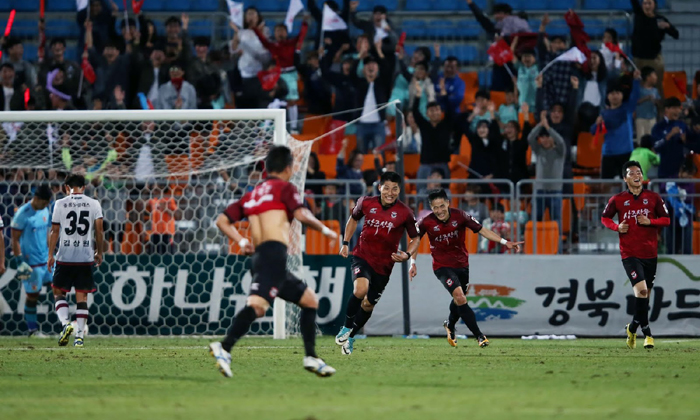 Trực tiếp b&oacute;ng đ&aacute; Sangju Sangmu Phoenix vs Gwangju, 17h00 ng&agrave;y 23/5