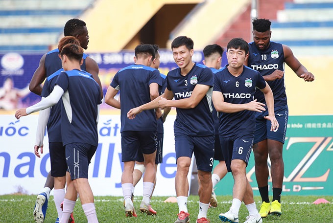 Xuân Trường tập cùng HAGL, sẽ ra sân trong trận gặp Nam Định?