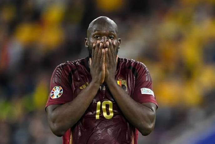 Lukaku gặp vận đen khó lý giải, chuyên gia đòi công bằng