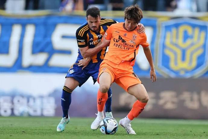 Nhận định, soi kèo Jeju United vs Ulsan HD, 16h00 ngày 23/6: Chủ nhà có điểm