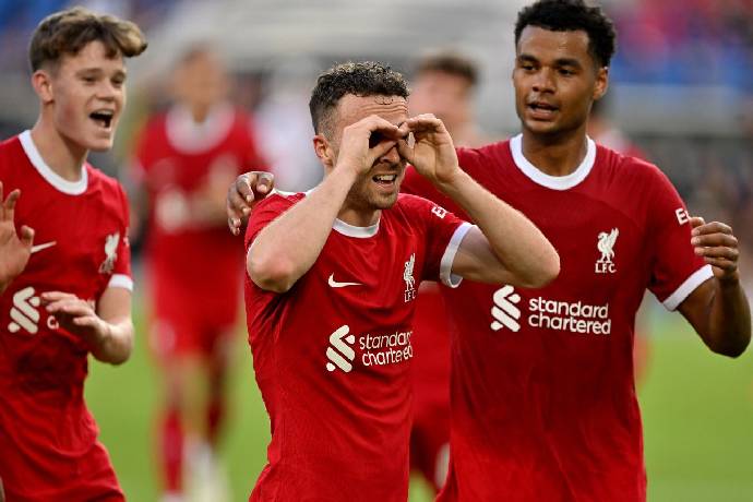 Tiền vệ Bayern bật đ&egrave;n xanh cho Liverpool