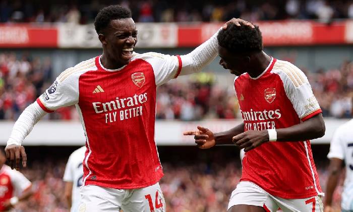 XÁC NHẬN ! Arsenal sắp mất 'trụ cột 55 củ' vào tay đại gia mới nổi