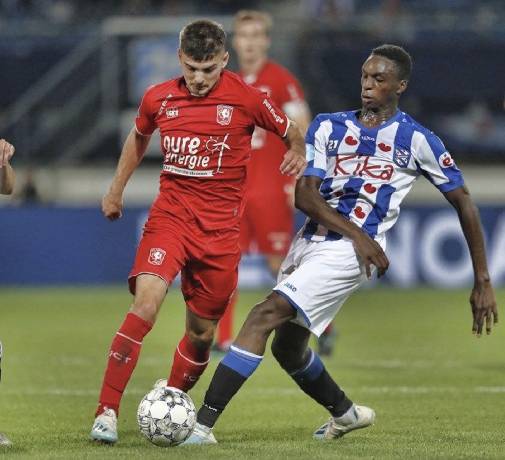 Nhận định, soi kèo SC Heerenveen vs FC Twente, 17h15 ngày 24/8: Bất phân thắng bại