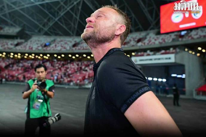 HLV Mano Polking nhắn nhủ tuyển Thái Lan sau khi bị sa thải