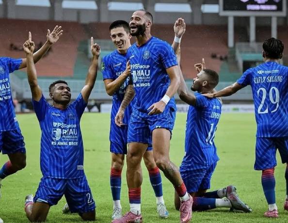 Nhận định, soi kèo PSPS Riau vs Garudayaksa, 15h30 ngày 24/11: Sửa sai