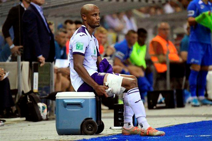 Cựu sao Man City nguy cơ lỡ trận đấu tri ân chính mình