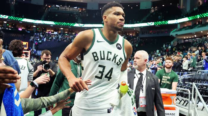 Nhận định bóng rổ Toronto Raptors vs Milwaukee Bucks, 05h30 ngày 25/10: Tâm điểm Giannis Antetokounmpo