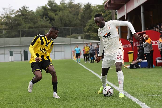 Soi kèo phạt góc Galatasaray vs Istanbulspor, 23h ngày 25/12