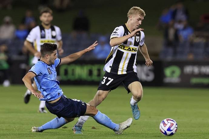 Soi kèo phạt góc Sydney vs Macarthur, 13h00 ngày 24/12