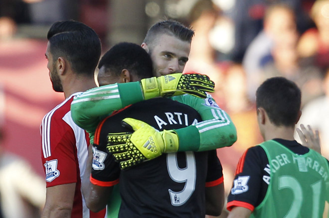 Vì Solskjaer, De Gea và Martial cùng báo tin vui cho MU