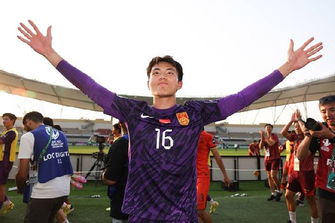 Người hùng Trung Quốc mất giải Thủ môn xuất sắc nhất U23 châu Á đầy cay đắng