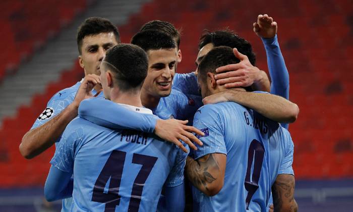 Ngoại hạng Anh lập kỳ tích ở lượt đi vòng 1/8 Champions League