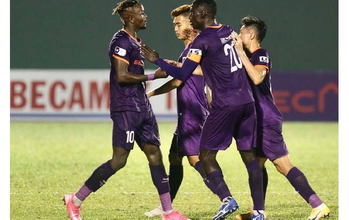 Nhận định Hồng Lĩnh Hà Tĩnh vs B.Bình Dương, 18h ngày 27/4