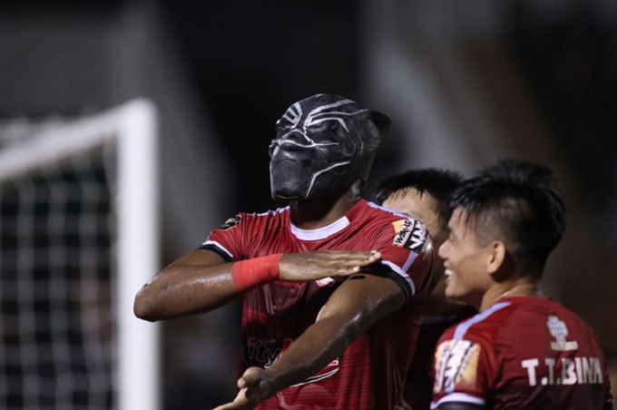 Kết quả V League v&ograve;ng 11: TP.HCM vs SLNA, 19h ng&agrave;y 25/5