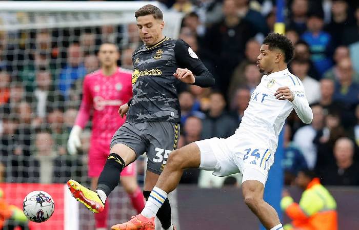 Soi kèo hiệp 1 Leeds United vs Southampton, 21h00 ngày 26/05