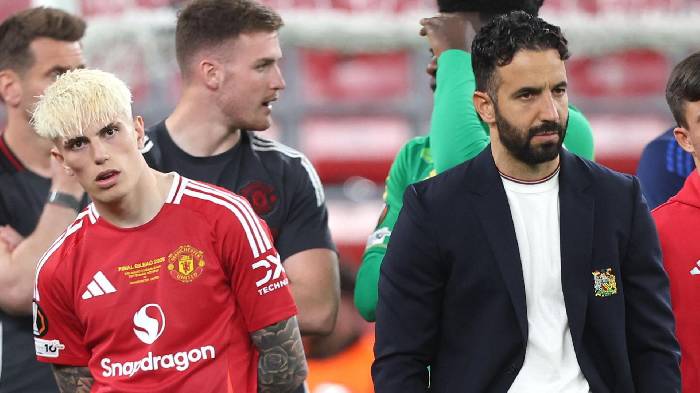 HLV Amorim đuổi cổ Garnacho ở MU