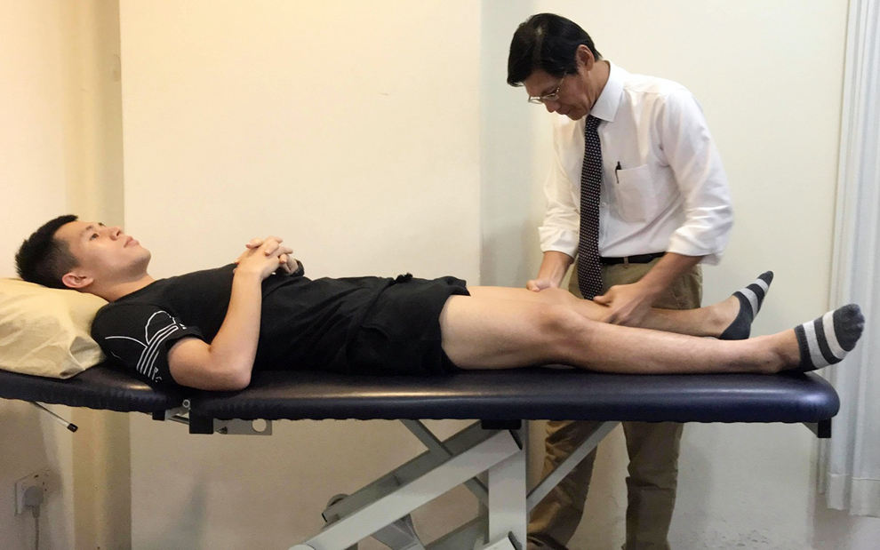 Tối nay Đình Trọng chính thức lên bàn mổ