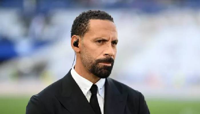 Rio Ferdinand : 'Thiên tài tạt bóng, cậu ấy chung mâm với Beckham'