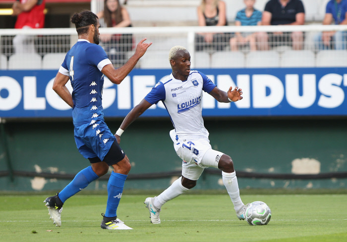 Nhận định bóng đá Niort vs Auxerre, 01h00 ngày 28/09: Trắng tay trên đất khách