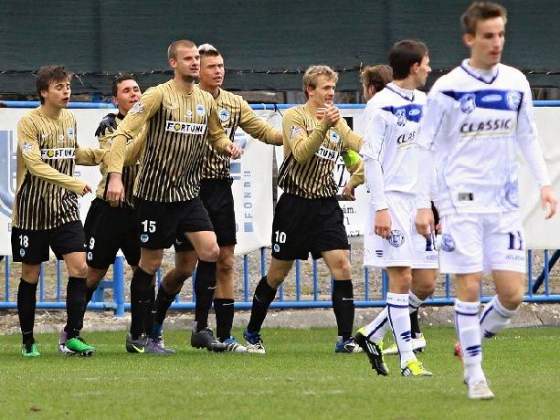 Nhận định, soi kèo SK Kladno vs Slovan Liberec, 21h00 ngày 26/9