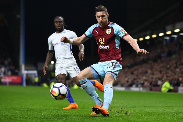 Dự đoán Burnley vs Chelsea (23h30 26/10) bởi HLV Di Matteo