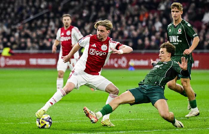 Soi kèo góc Ajax vs Benfica, 00h45 ngày 26/11