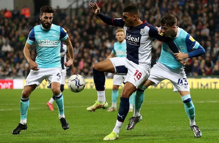 Soi kèo phạt góc Derby County vs West Brom, 22h00 ngày 27/12
