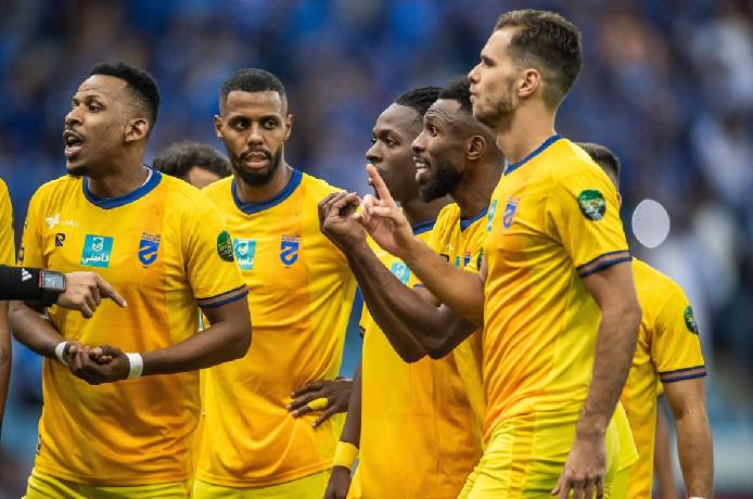 Soi kèo góc Al-Fayha vs Al-Hazem, 21h50 ngày 25/12